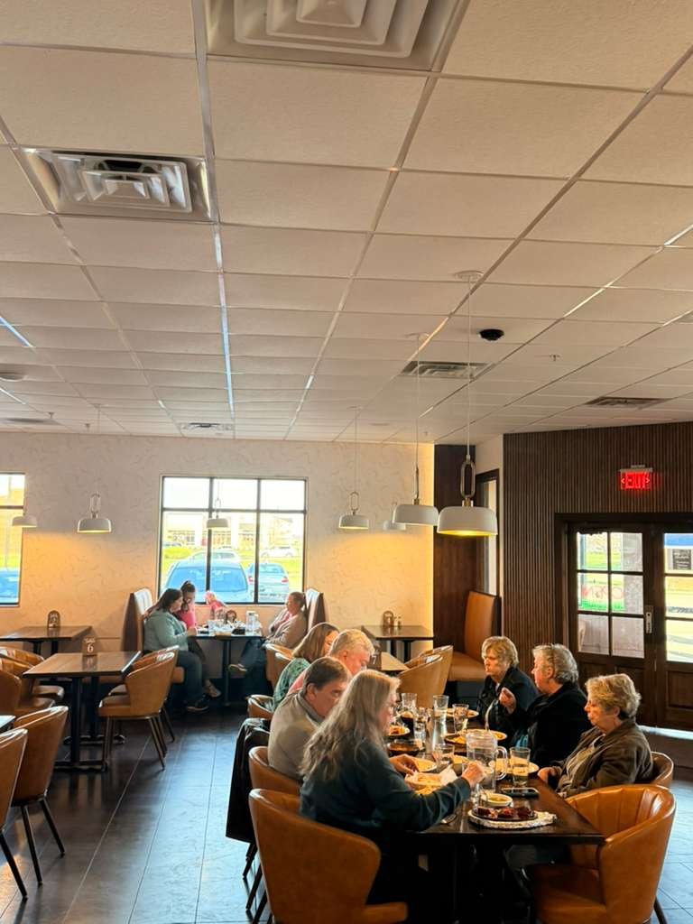 Guests Dining
